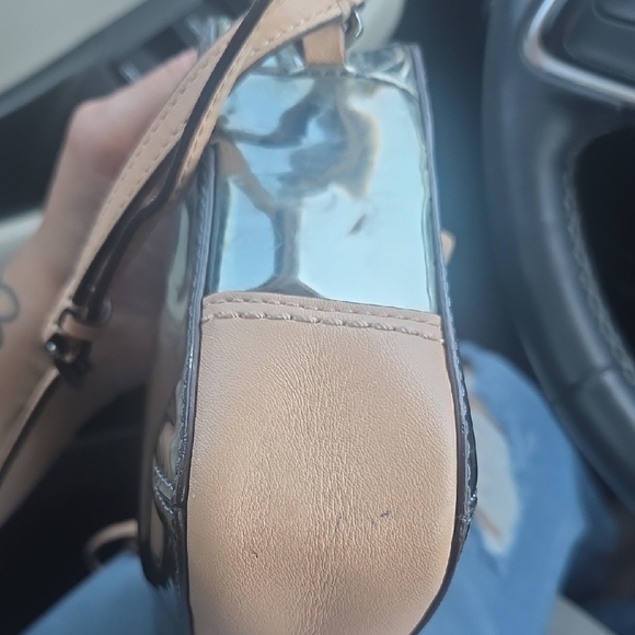 Vintage Coach Poppy Mirror Metallic Flight Bag - Picture 11 of 11